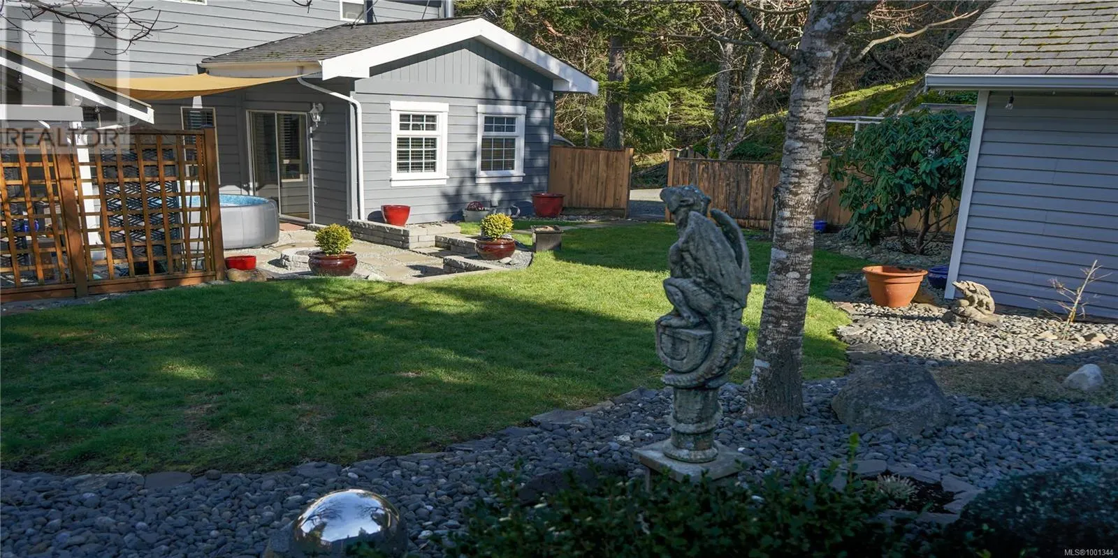 3249 Cecil Pl