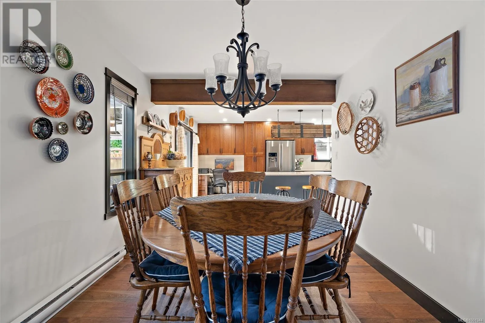 3249 Cecil Pl