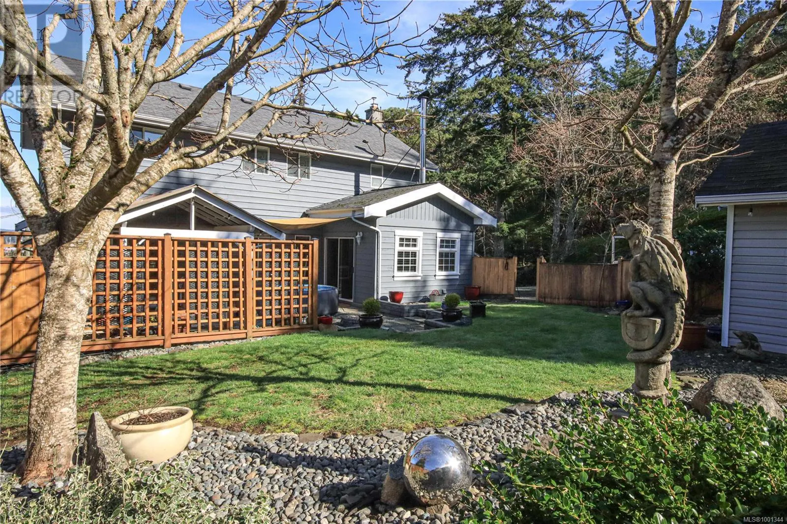 3249 Cecil Pl