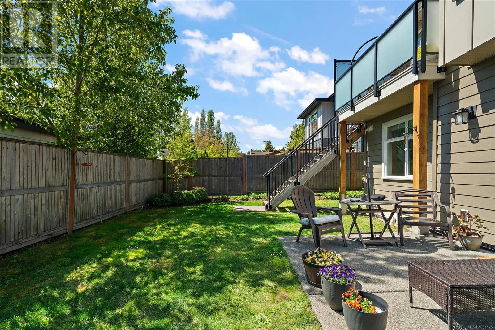 2313 Deerbrush Cres