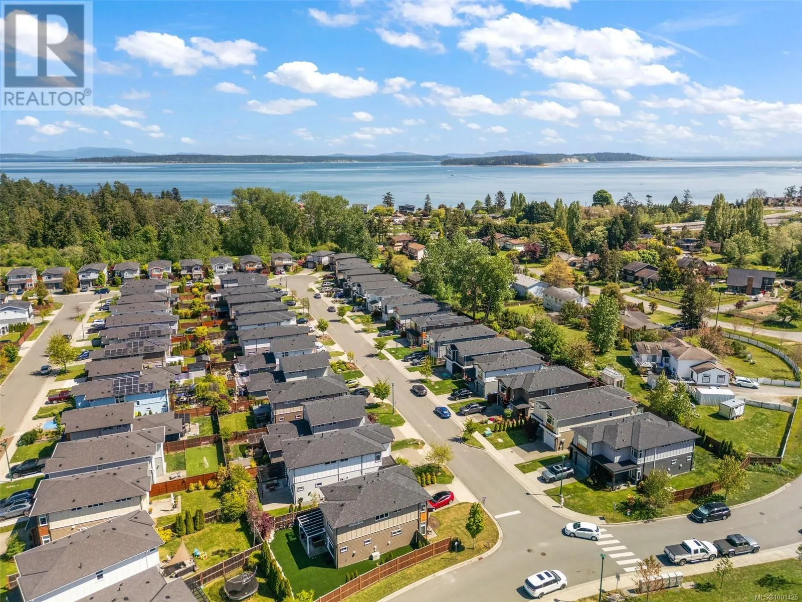 2313 Deerbrush Cres