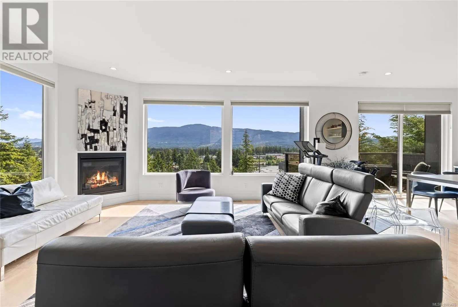 241 Woodhaven Dr