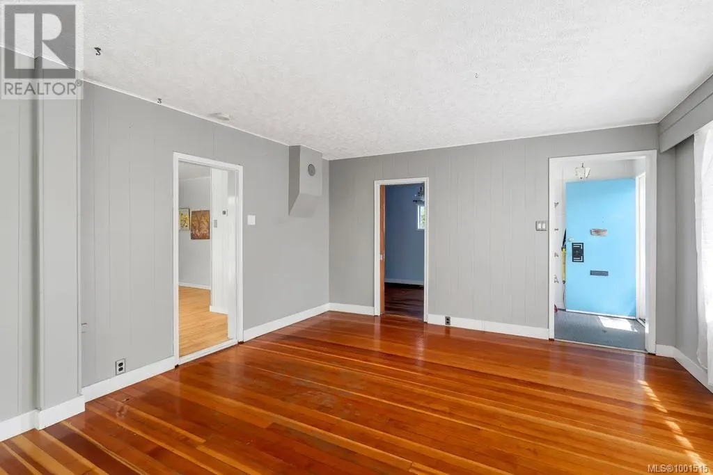 255 White Rd