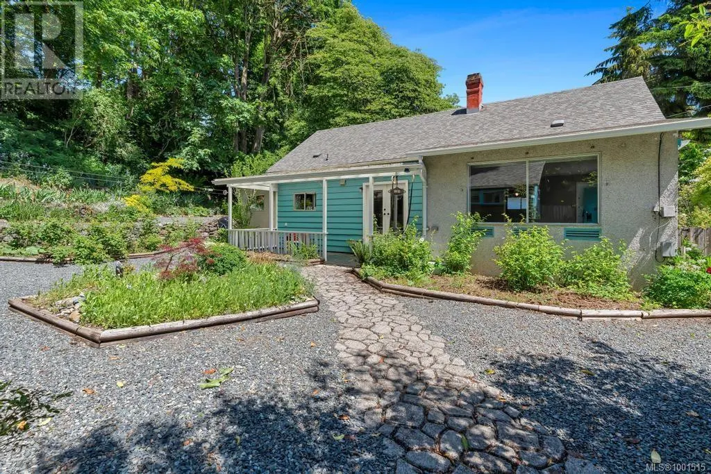 255 White Rd