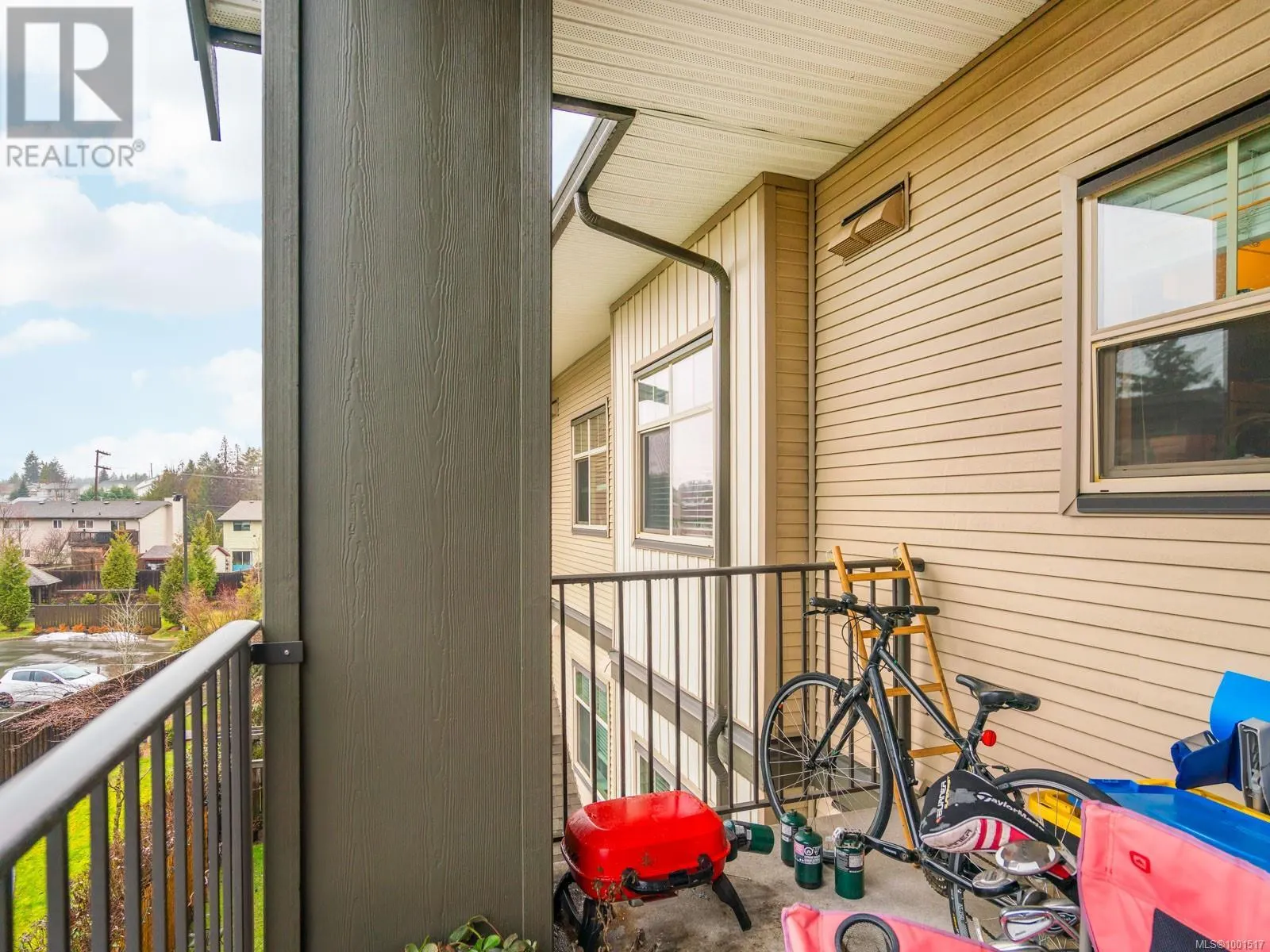 301 2117 Meredith Rd
