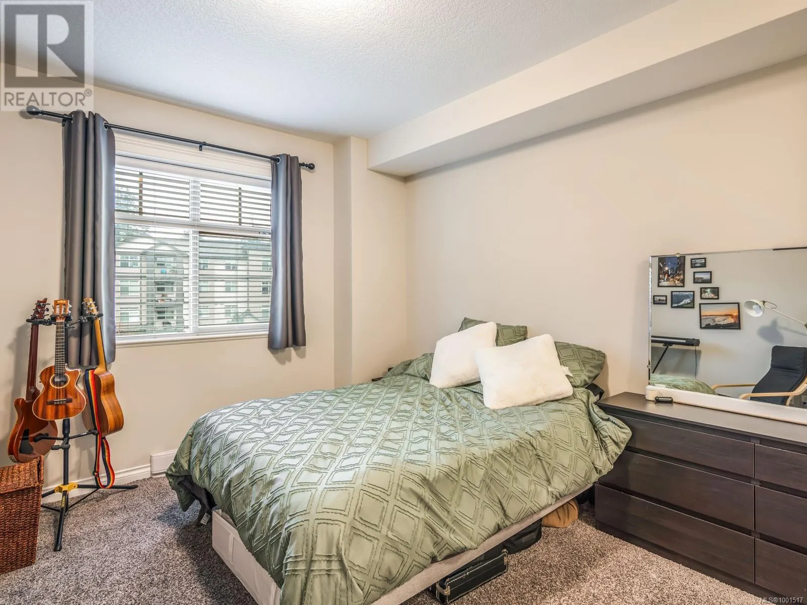 301 2117 Meredith Rd