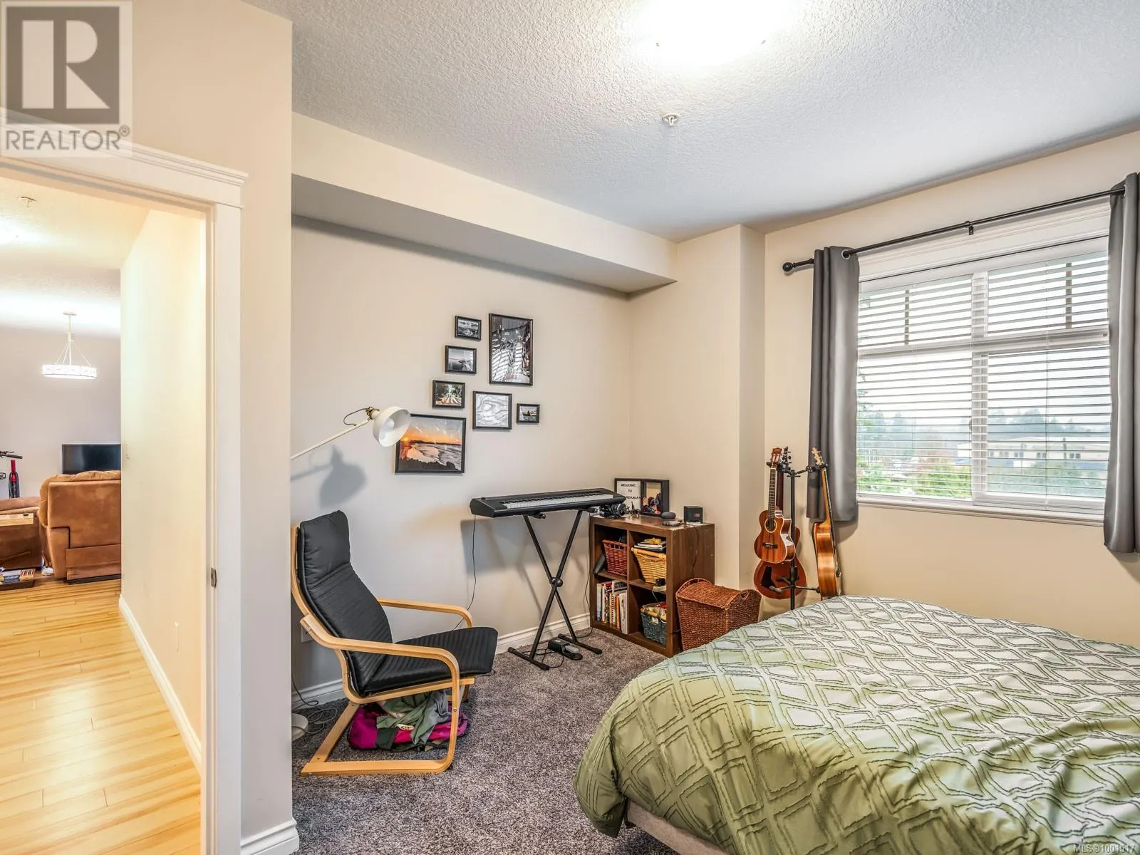 301 2117 Meredith Rd