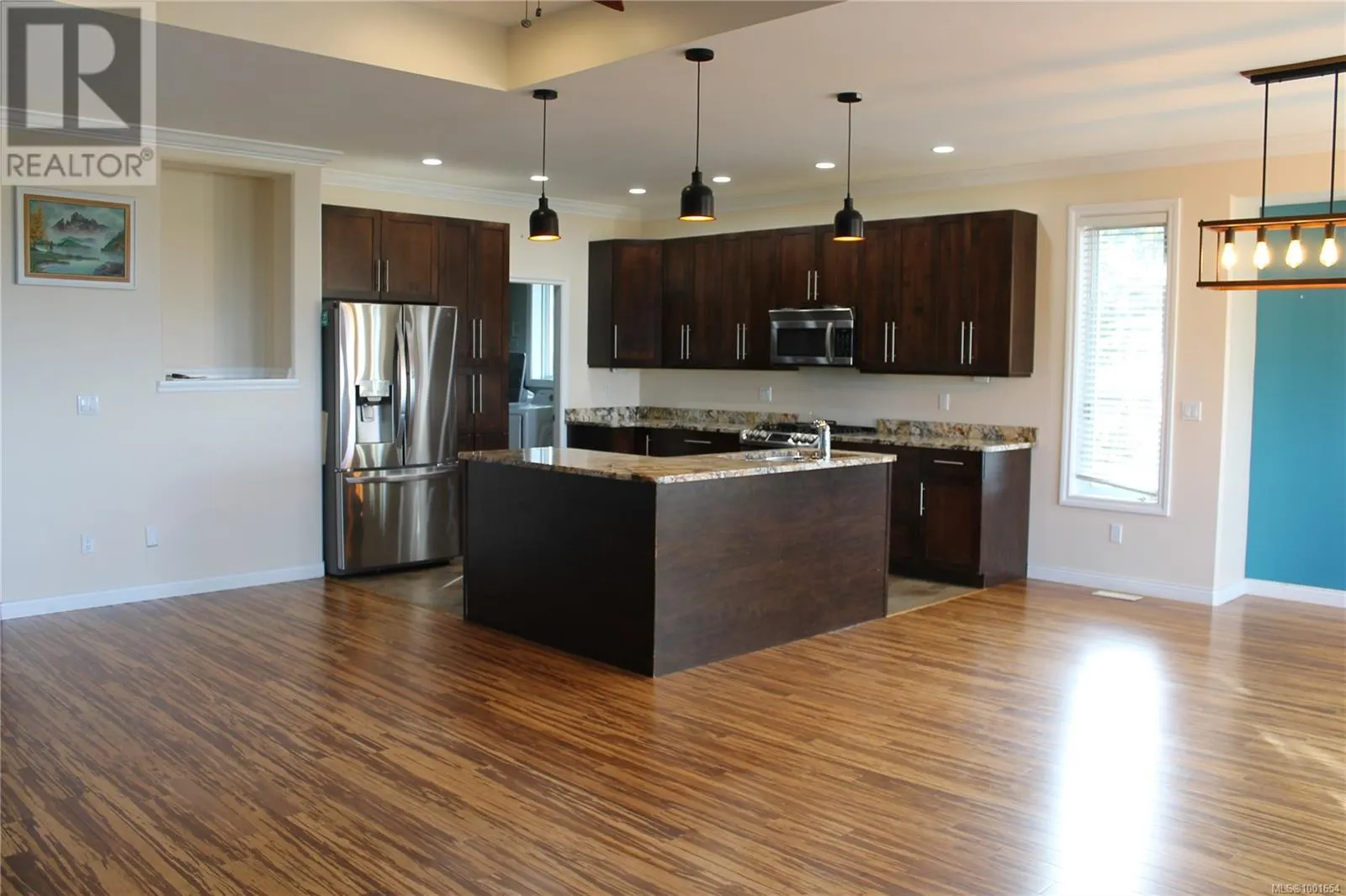 431 Davis Rd