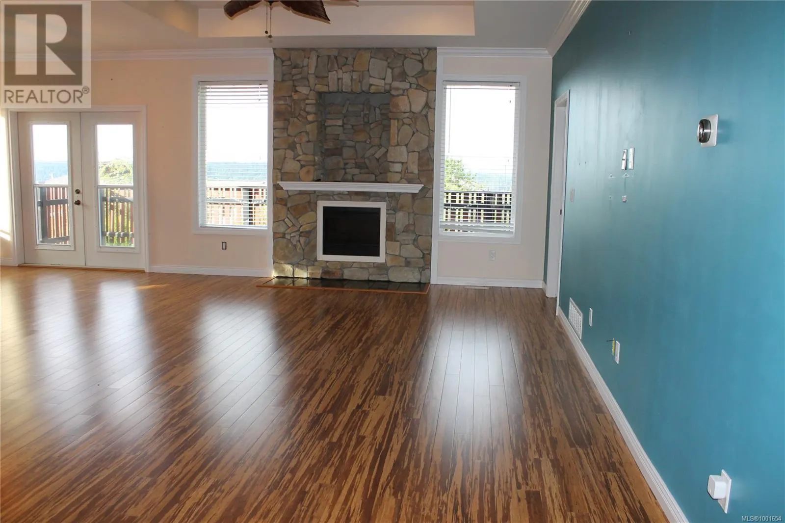 431 Davis Rd