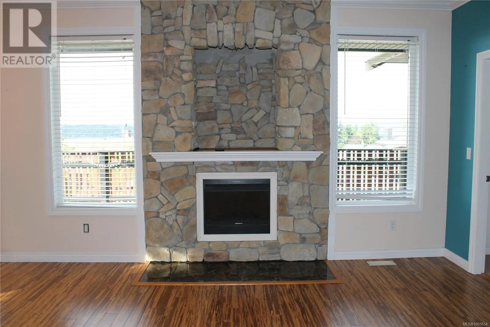 431 Davis Rd