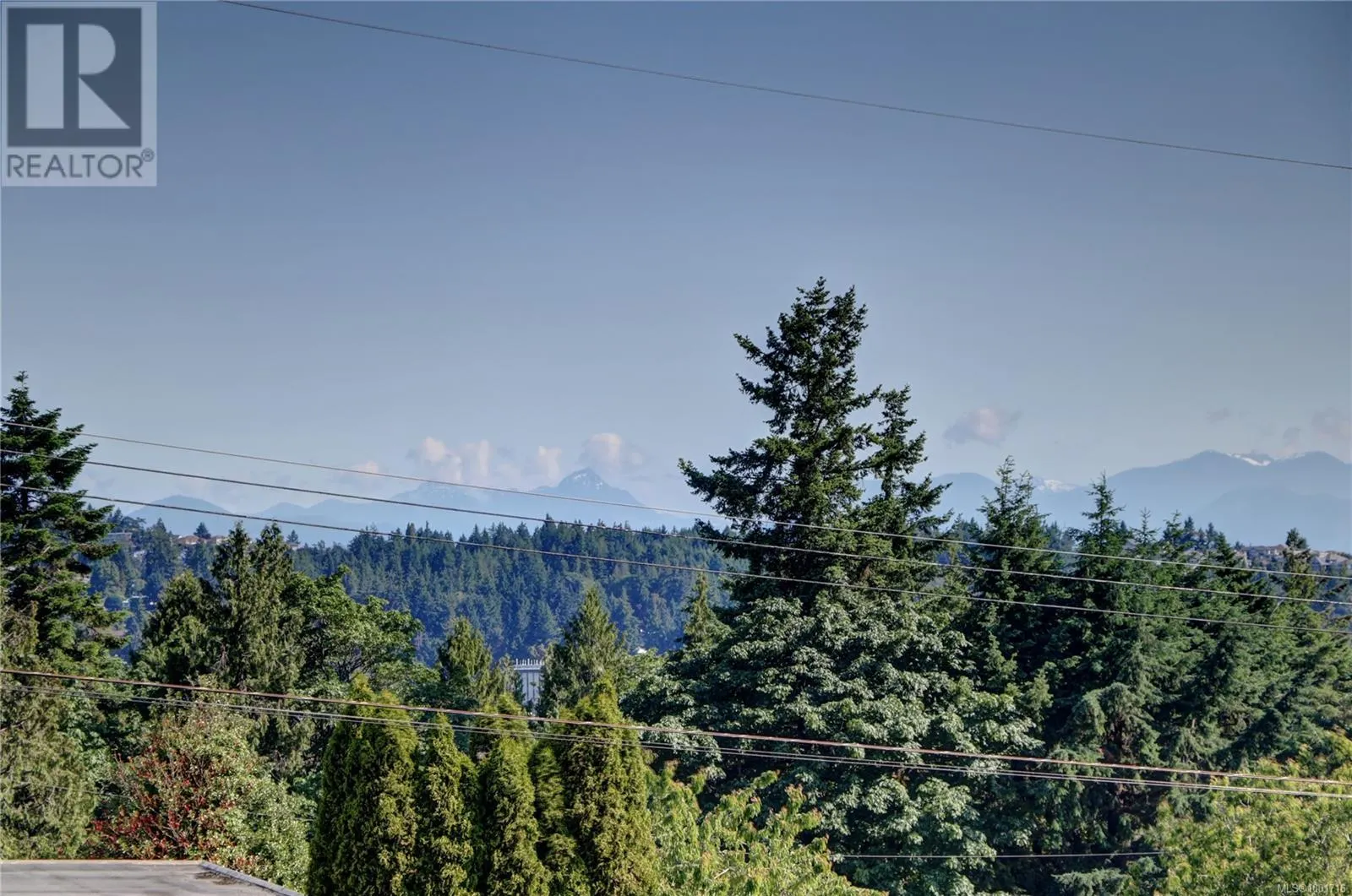 985 Malaspina Cres