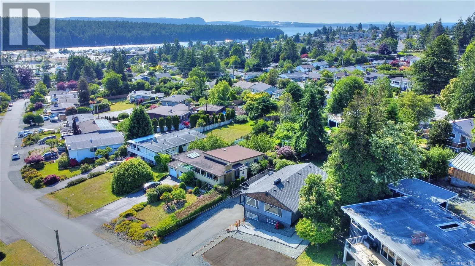 985 Malaspina Cres