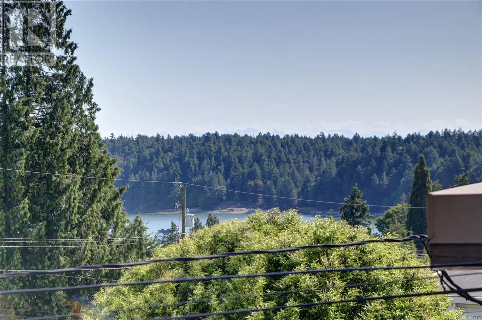 985 Malaspina Cres