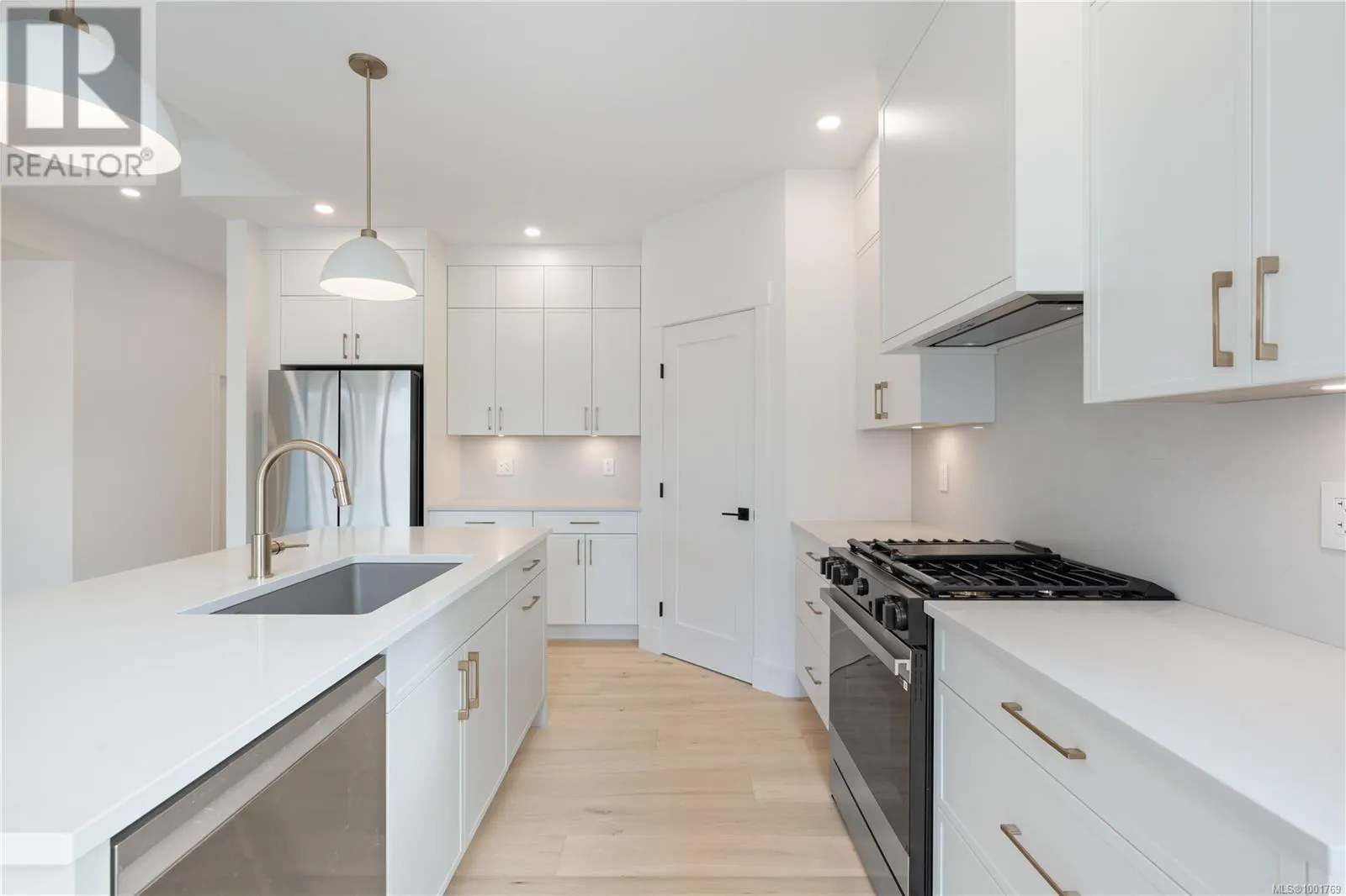 51 Sun West Pl