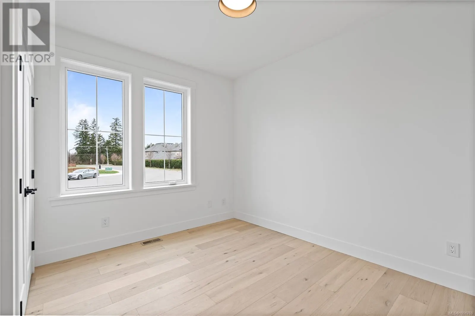 51 Sun West Pl