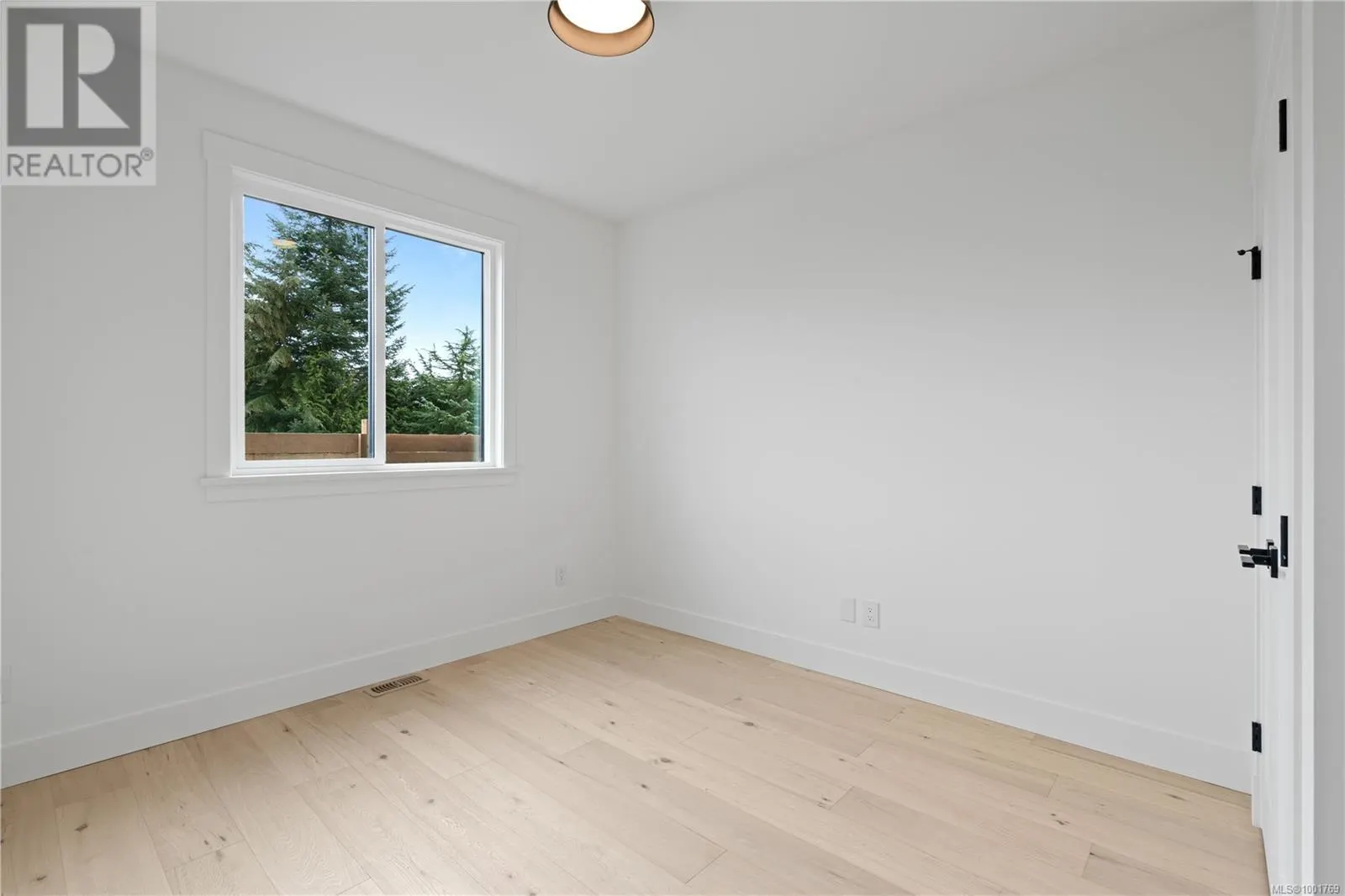 51 Sun West Pl
