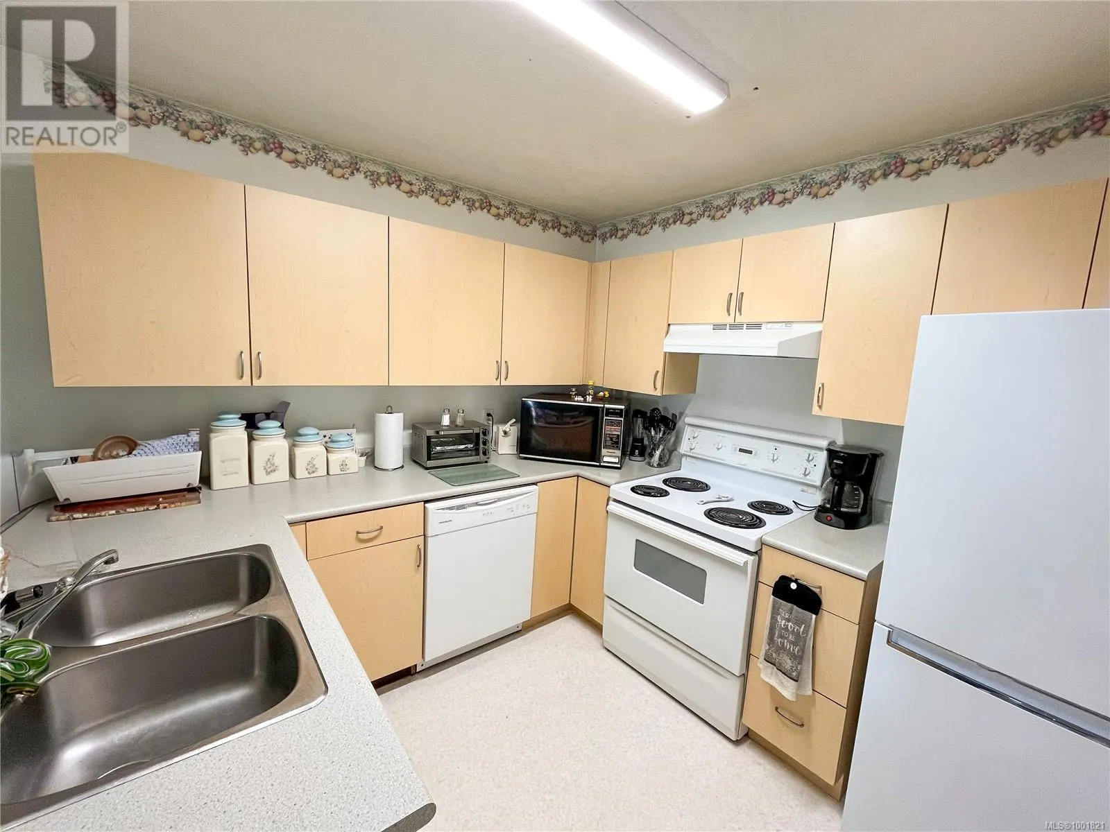 102 3855 11th Ave
