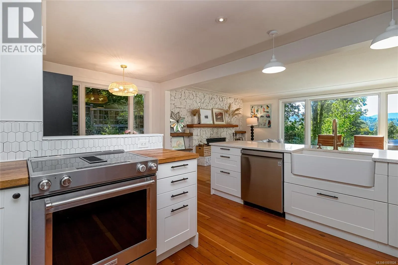 5168 Santa Clara Ave