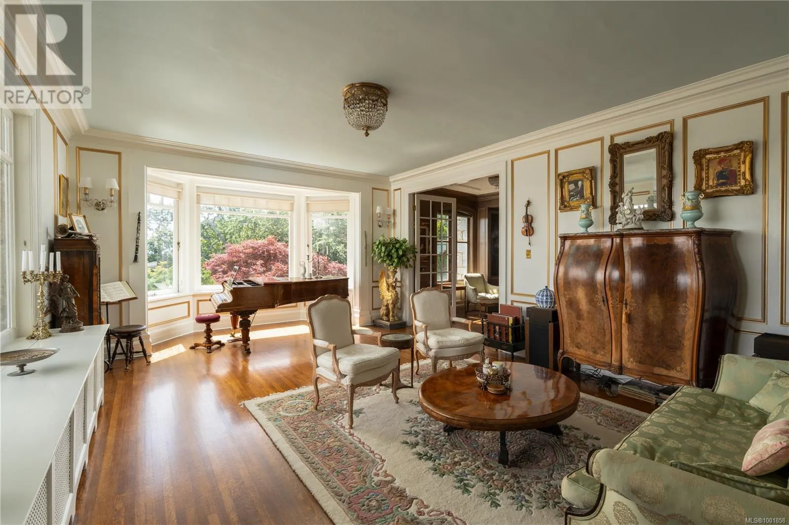 305 Denison Rd