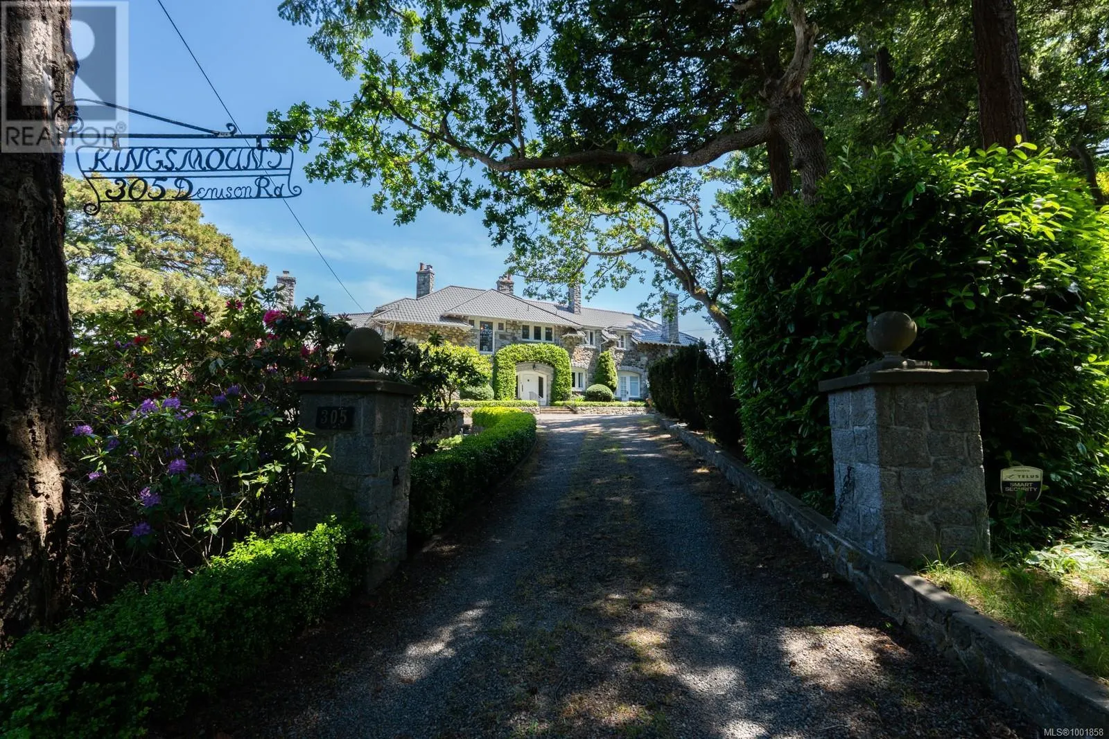 305 Denison Rd