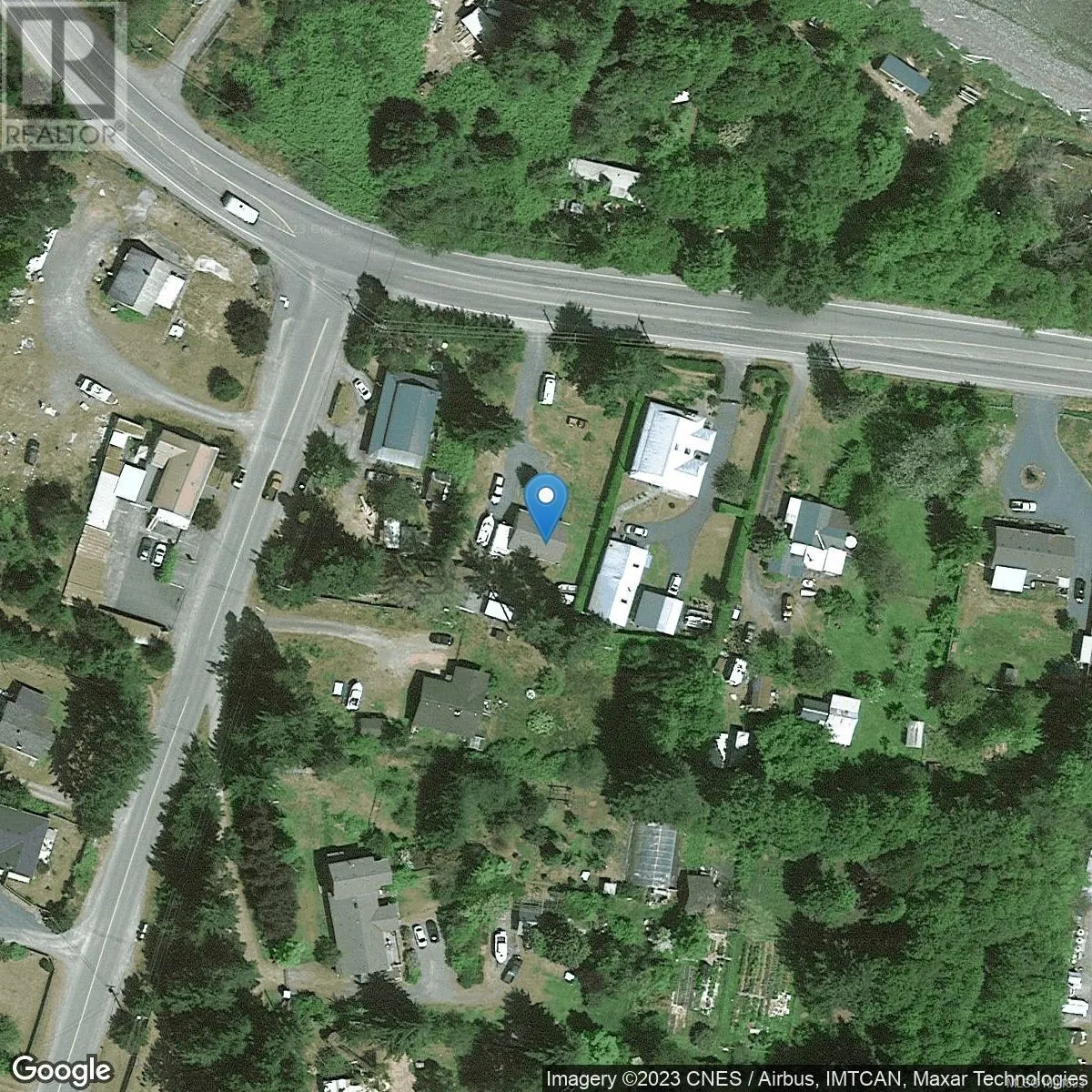 5580 Island Hwy W