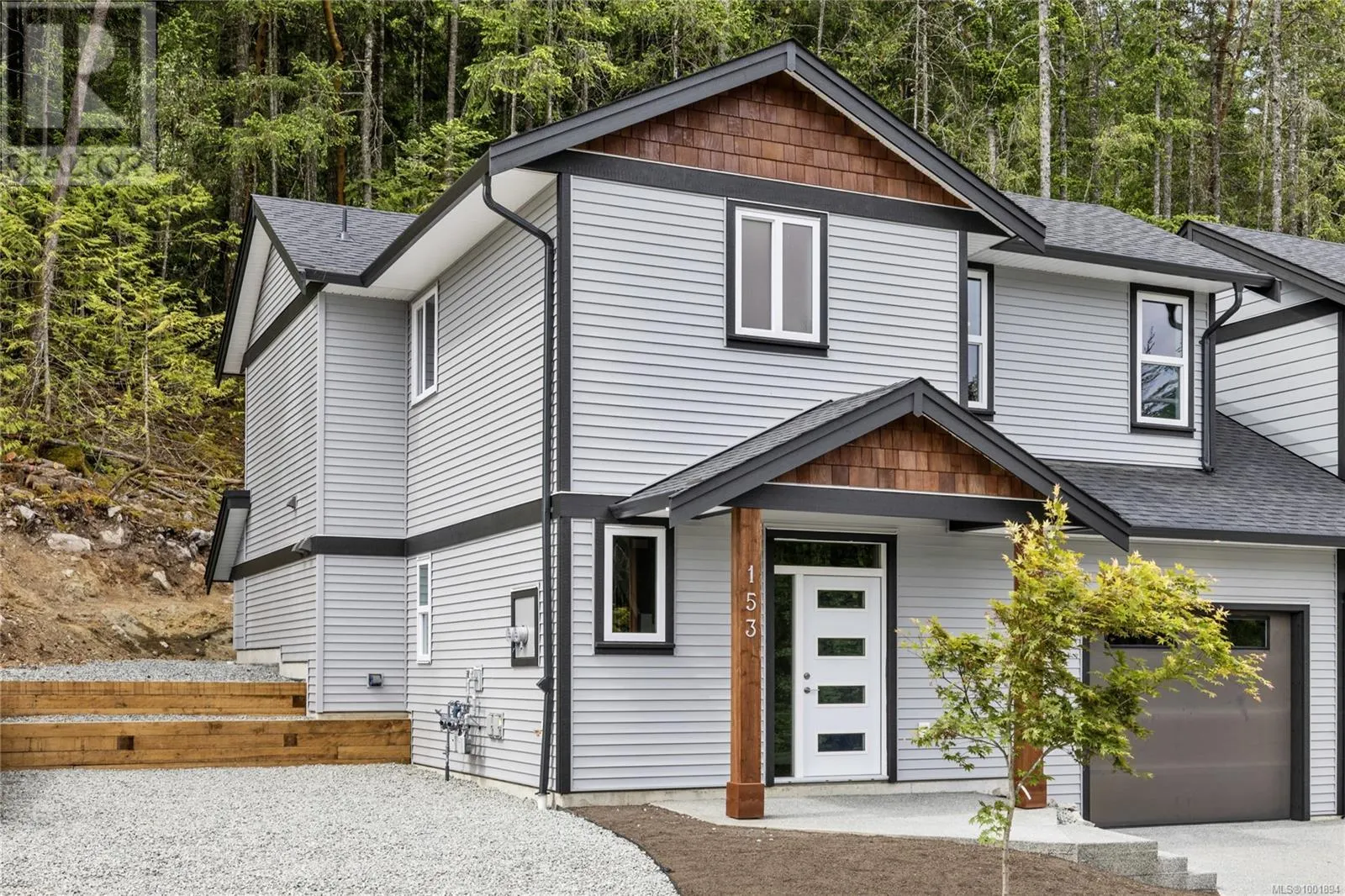 153 Hunter Way