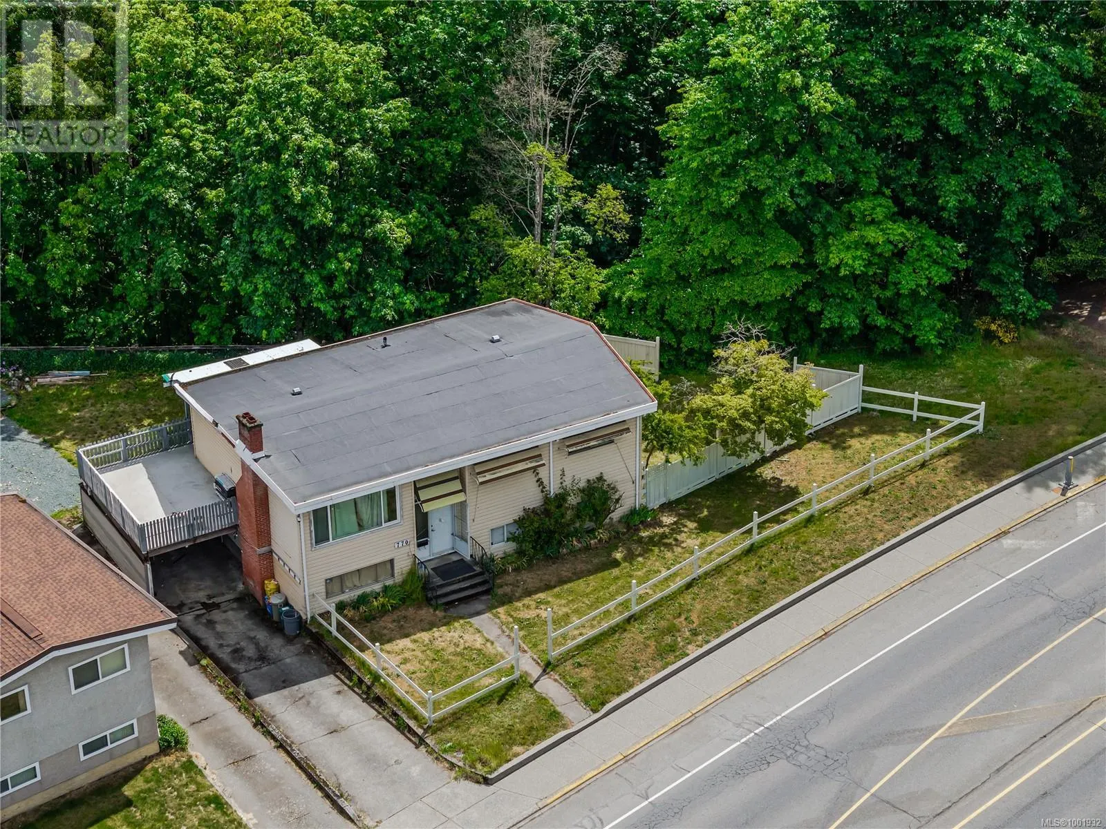 770 Government St
