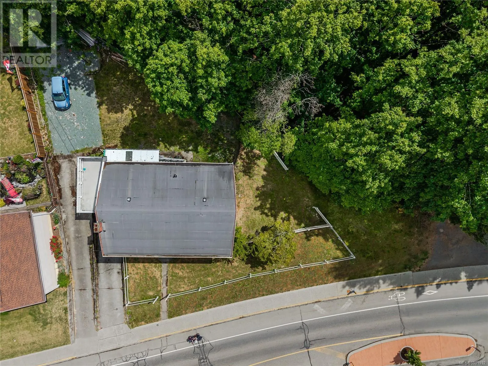 770 Government St