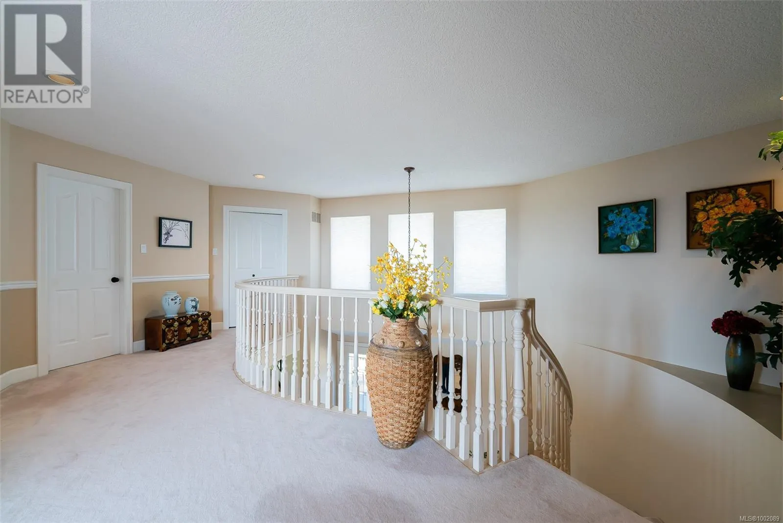 3689 Glen Oaks Dr