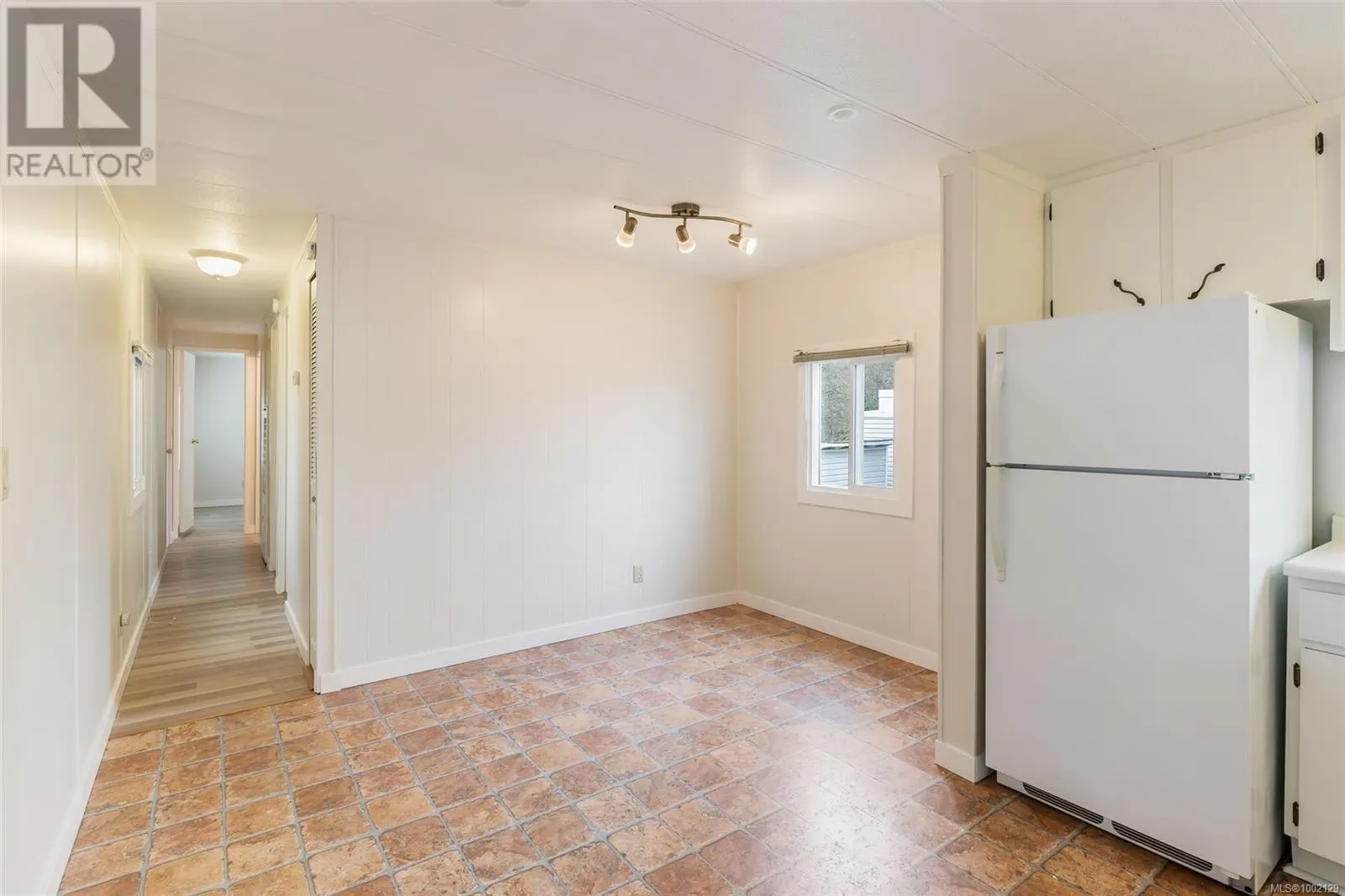 38 Honey Dr