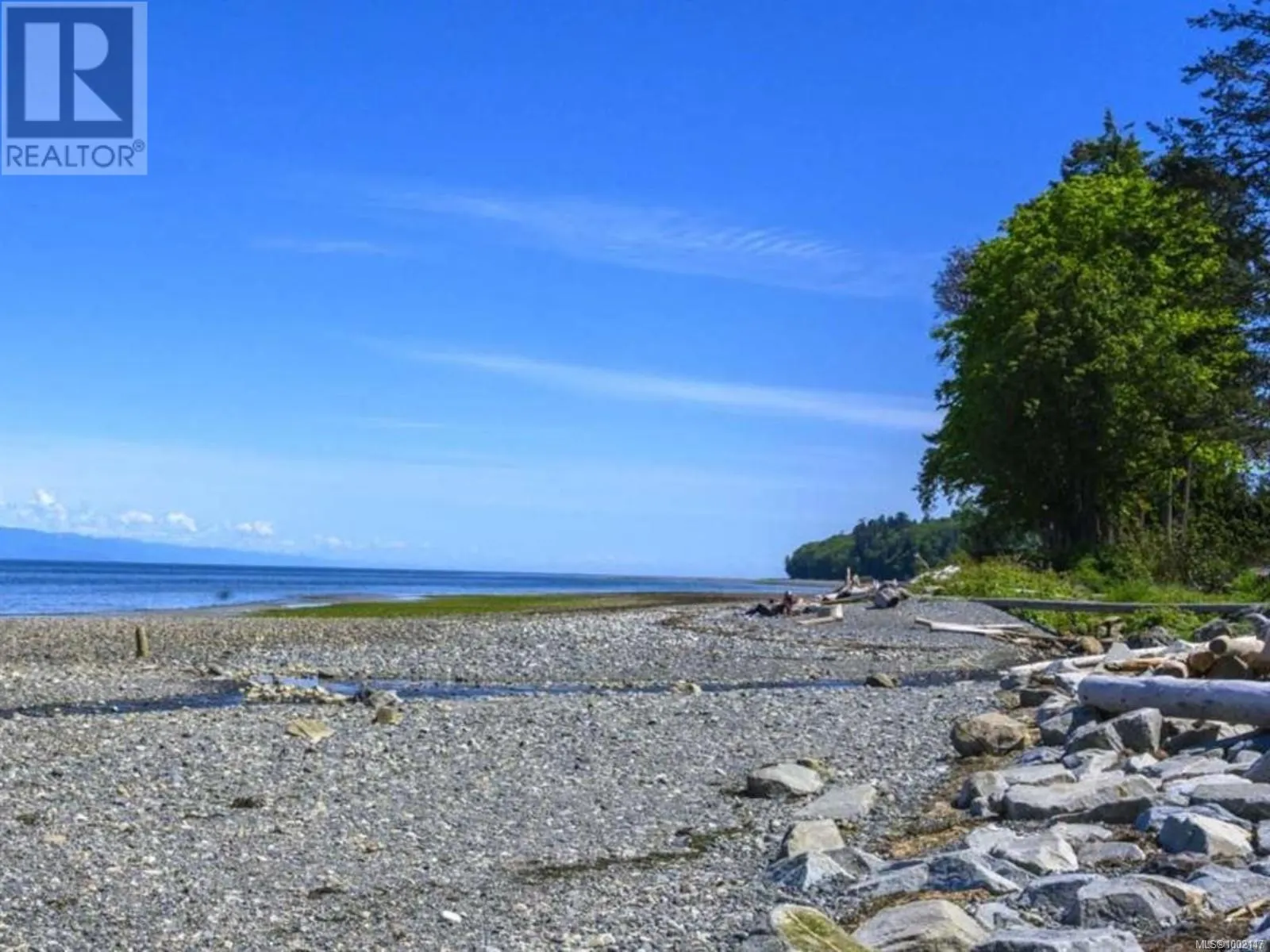 Lot B Island Hwy W