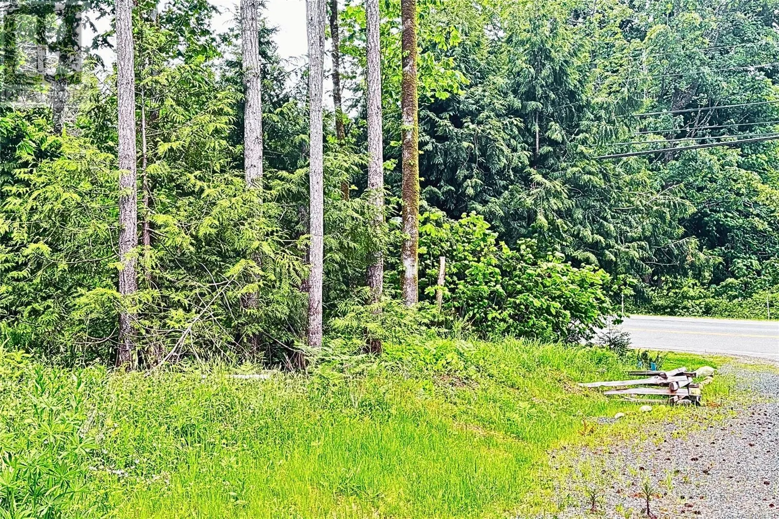 Lot B Island Hwy W