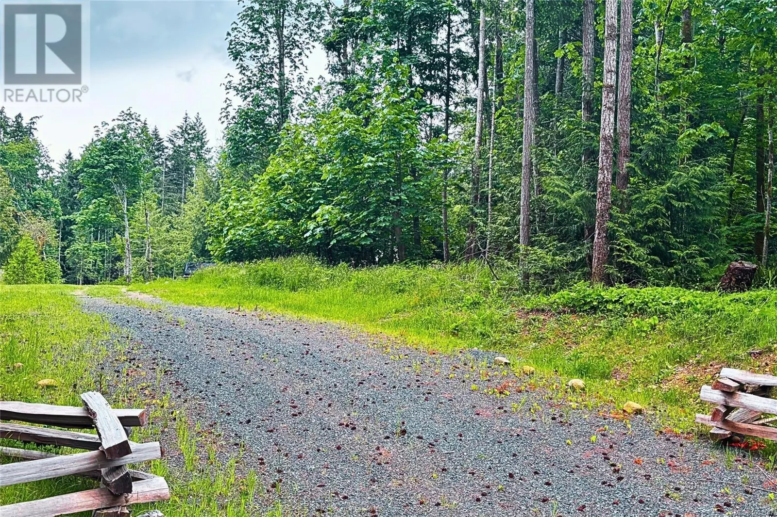 Lot B Island Hwy W