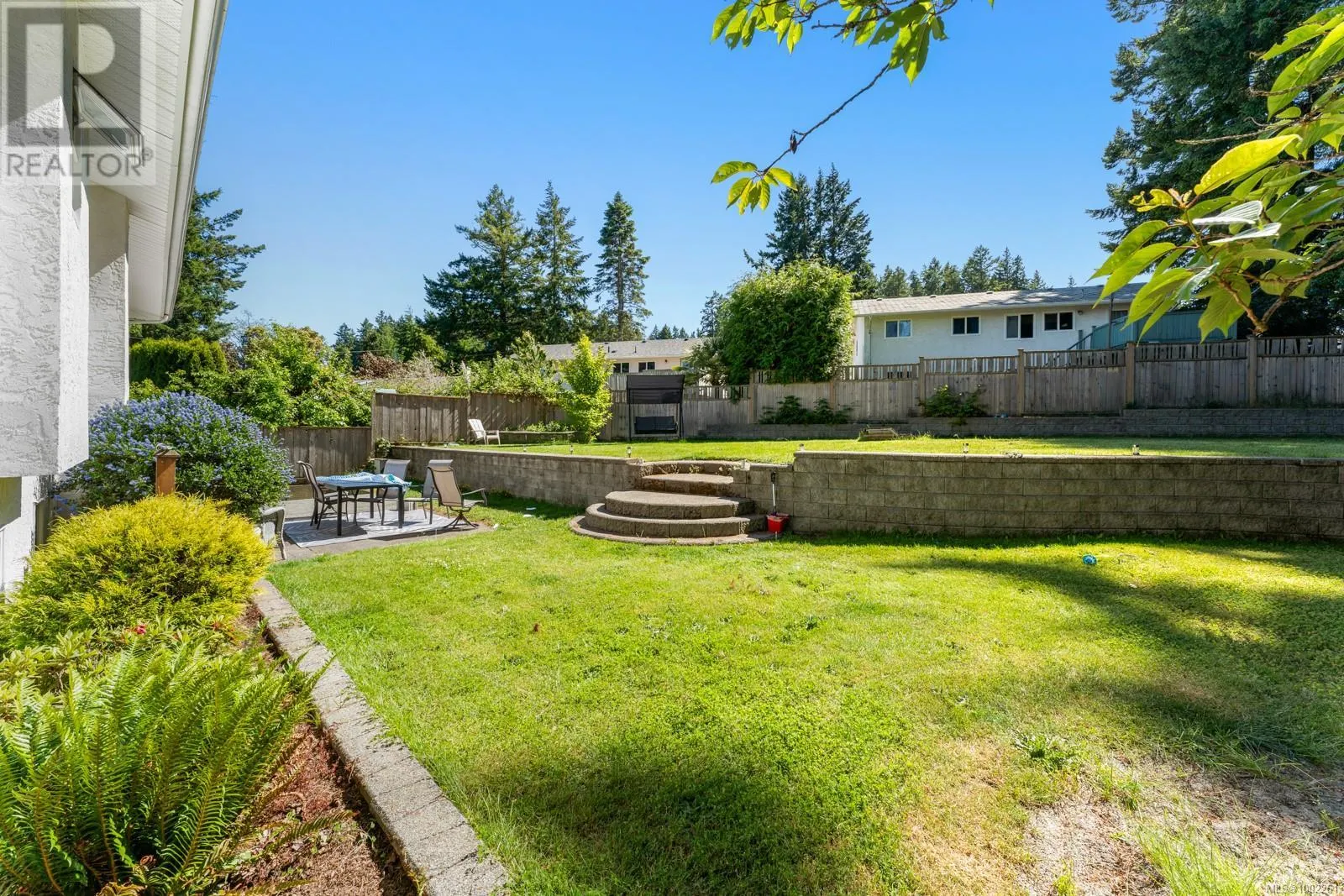 405 Tamarack Rd