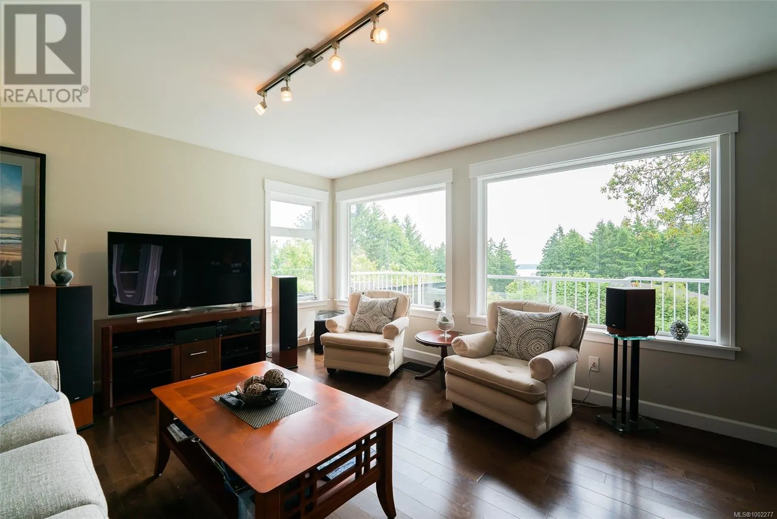 388 Trinity Dr
