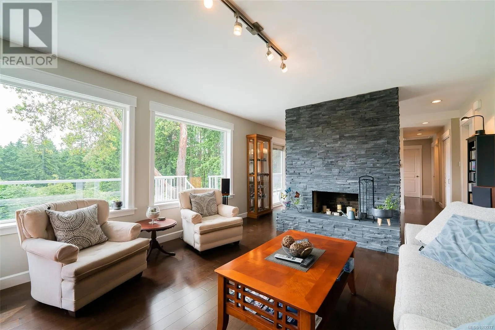 388 Trinity Dr