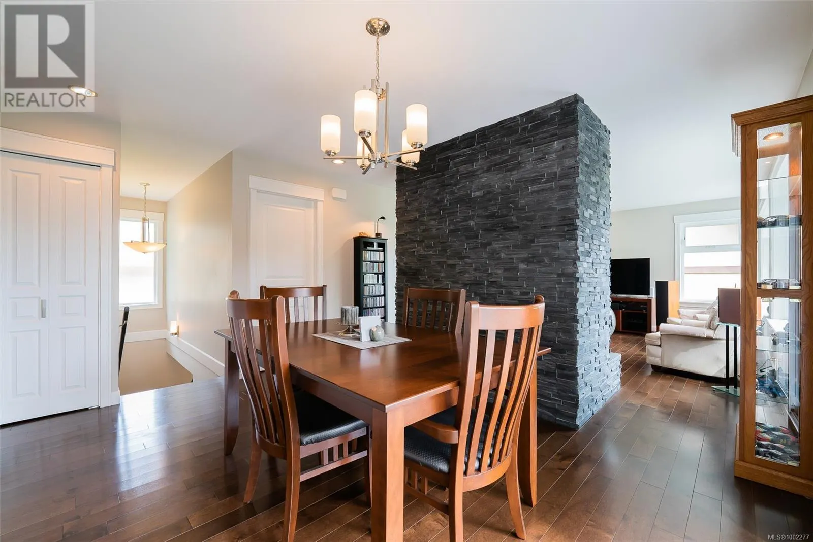 388 Trinity Dr