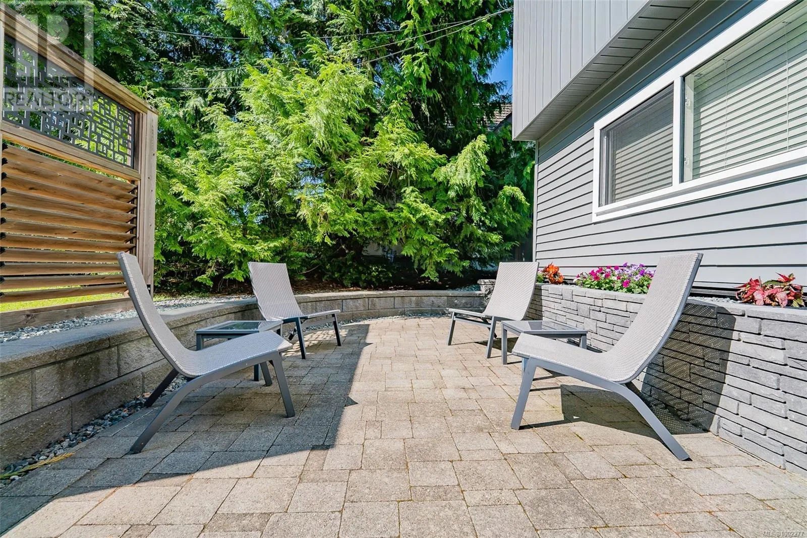 388 Trinity Dr