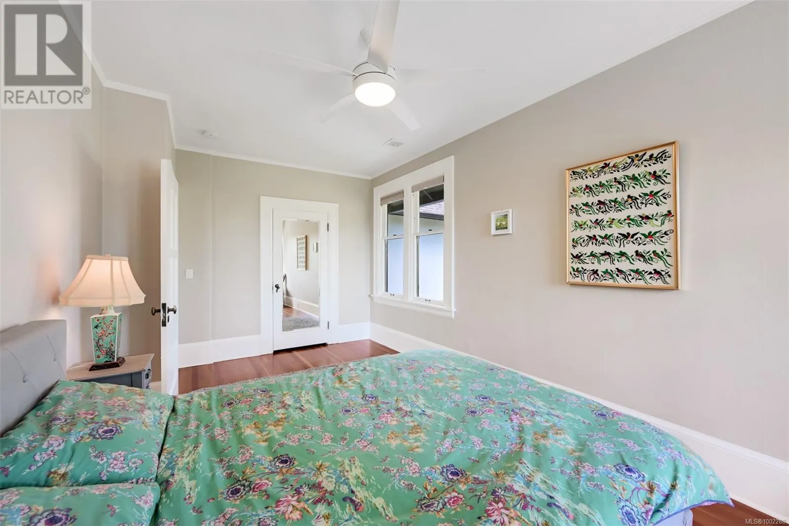 1630 York Pl