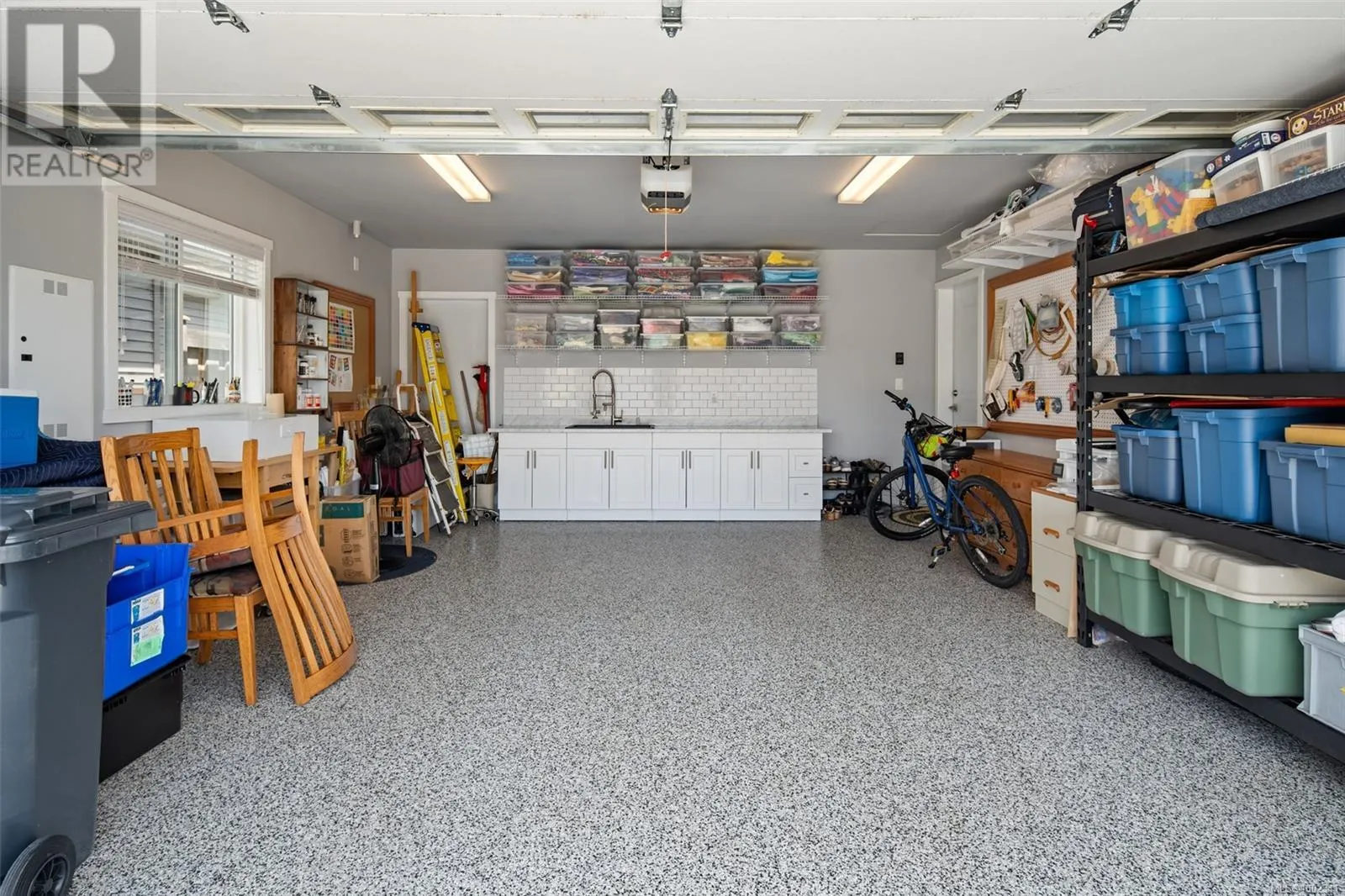 48 7586 Tetayut Rd