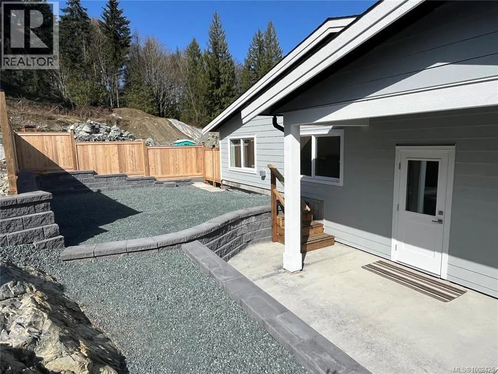 664 Farrell Rd