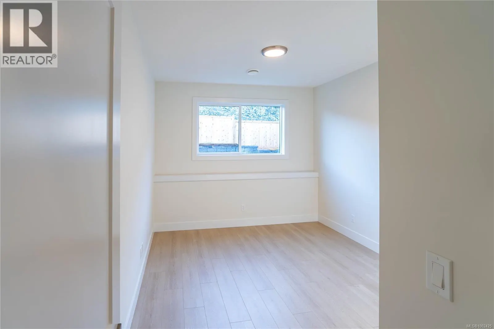 664 Farrell Rd