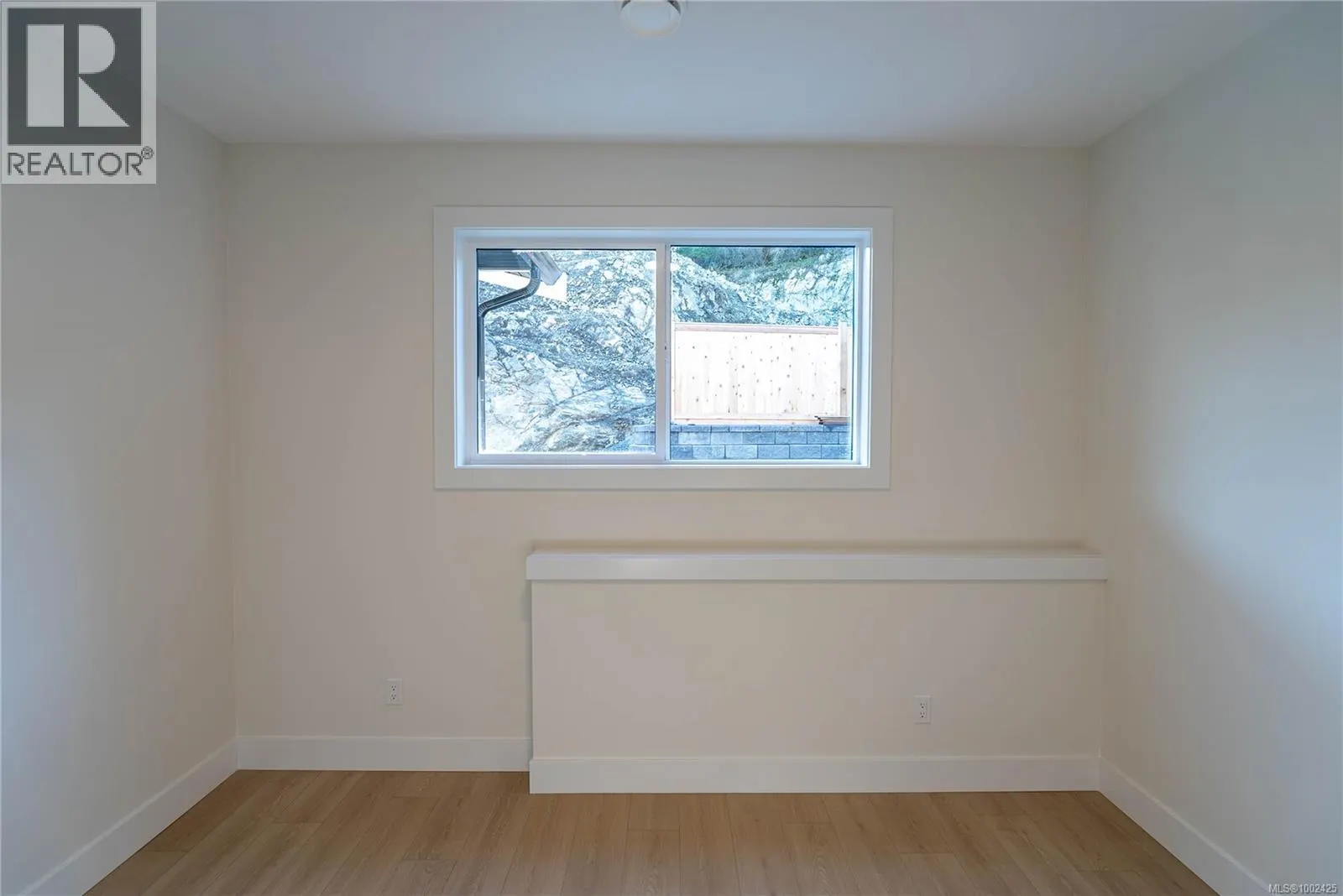 664 Farrell Rd