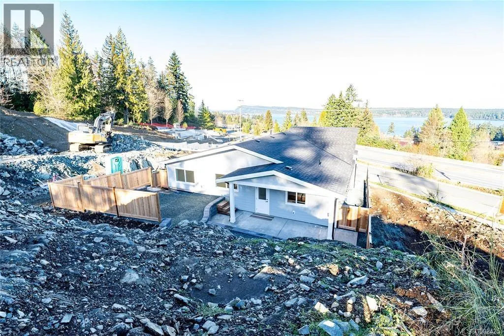 664 Farrell Rd