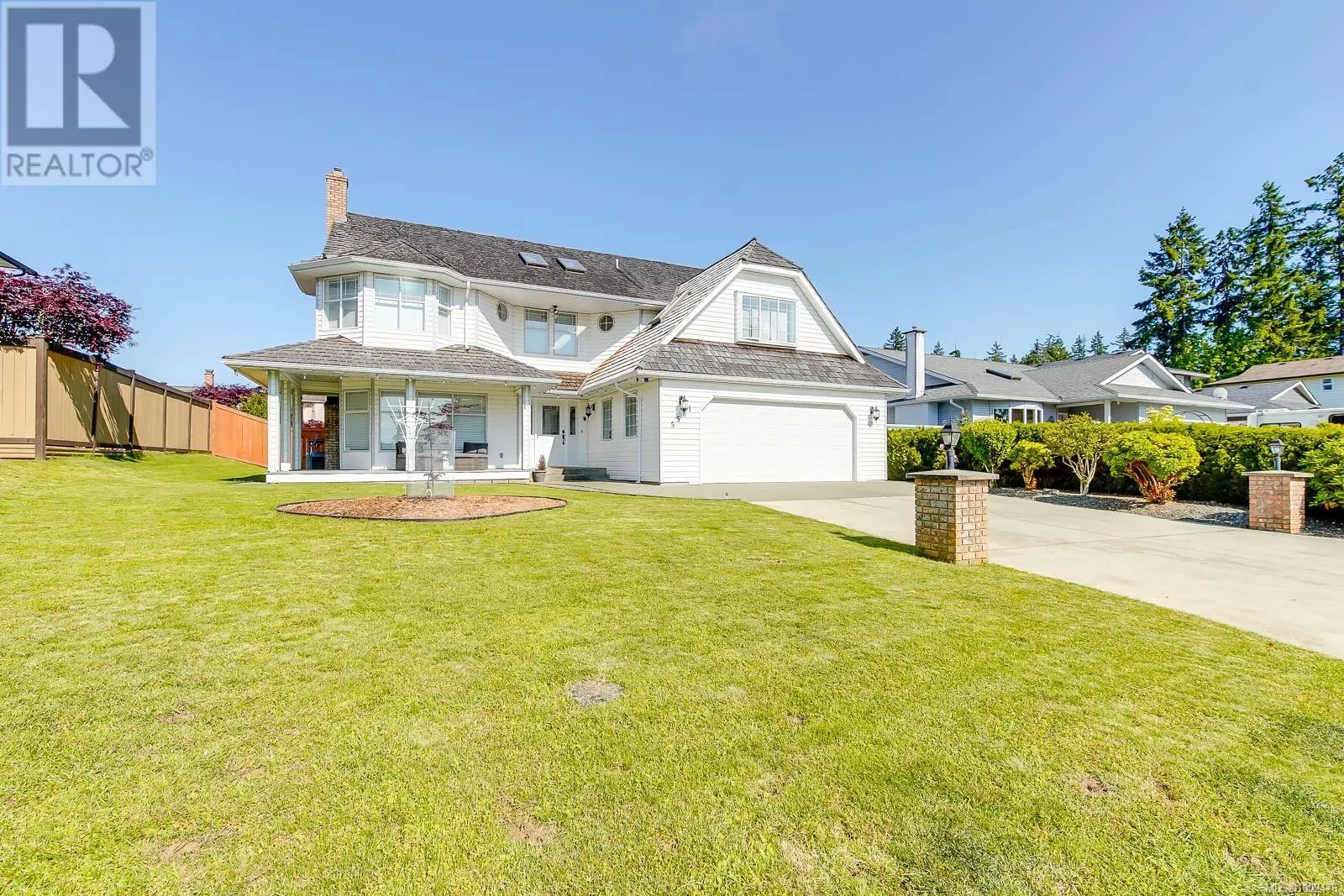 5561 Haslam Dr