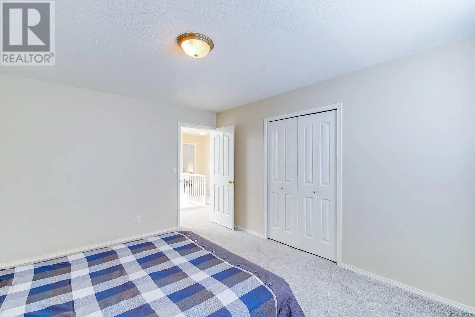 5561 Haslam Dr