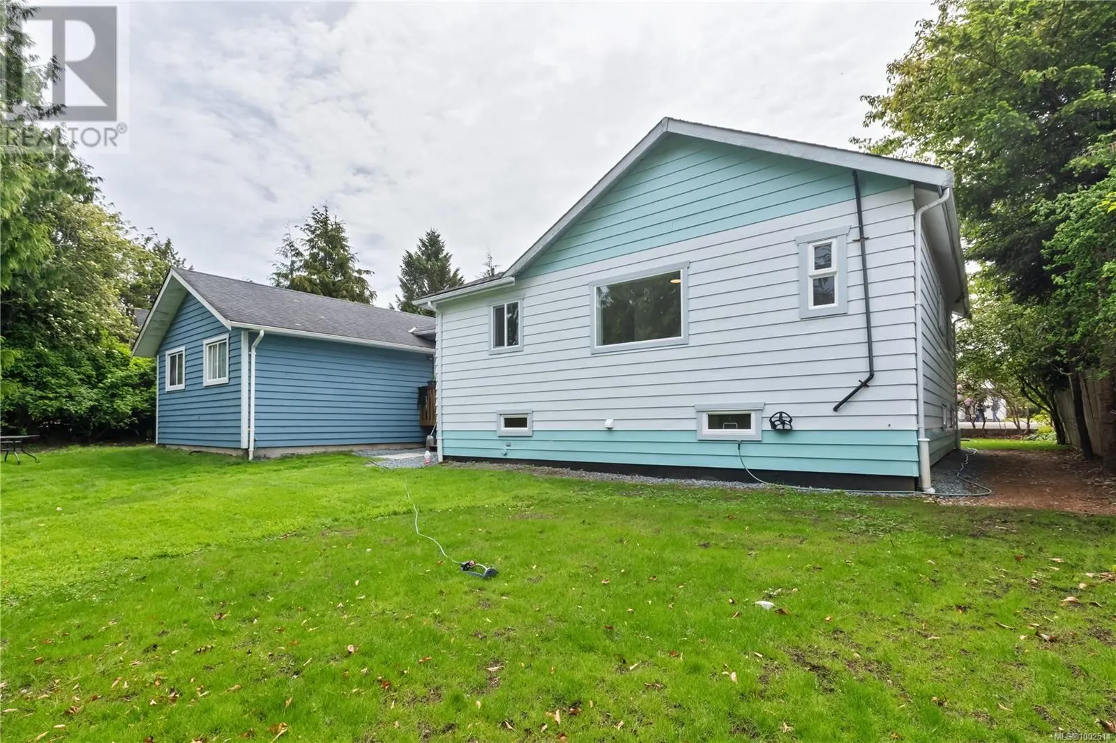 1527 Peninsula Rd