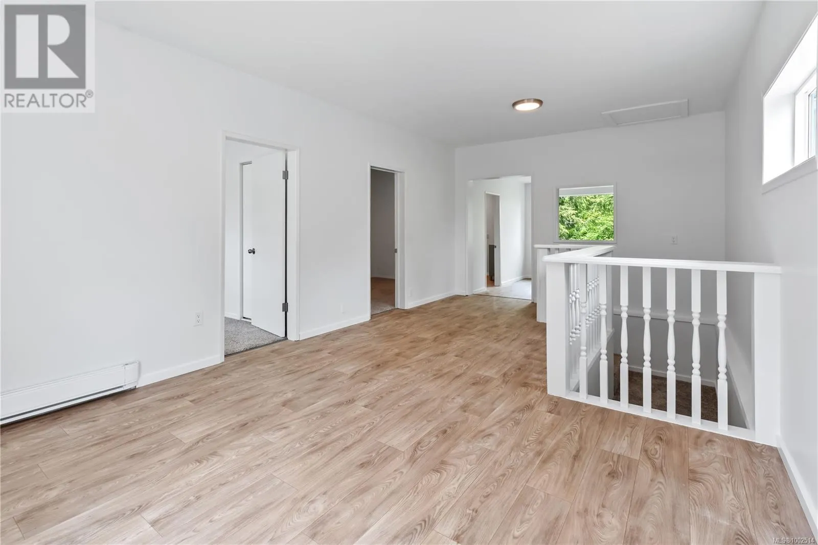 1527 Peninsula Rd