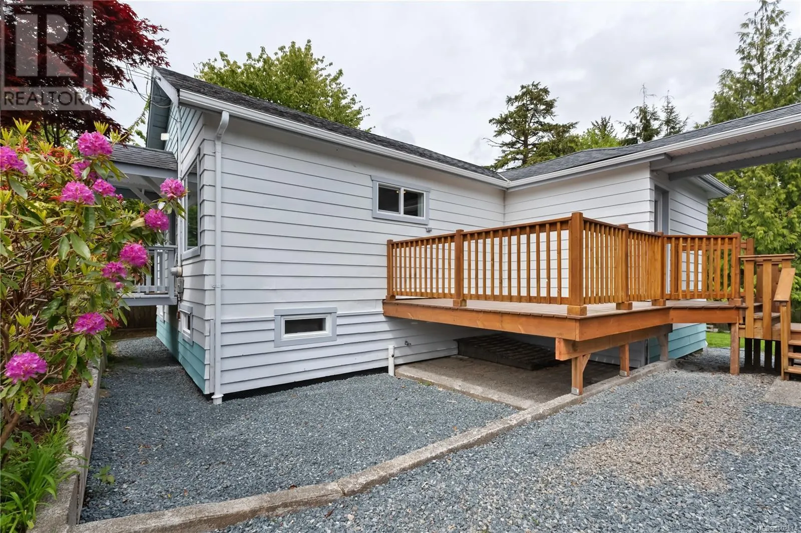 1527 Peninsula Rd