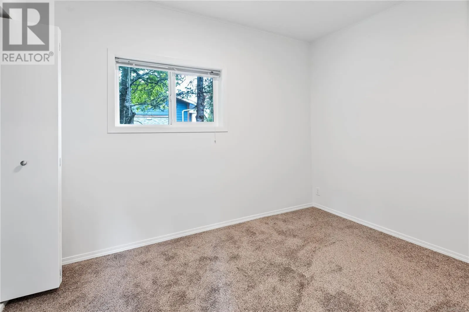 1527 Peninsula Rd